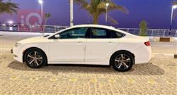 Chrysler 200